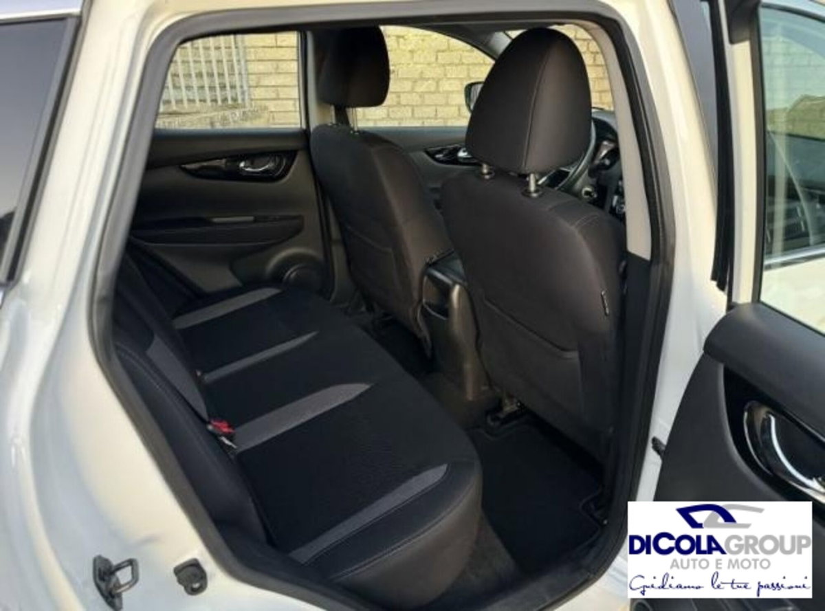 Nissan Qashqai 1.5 dCi 115 CV DCT Business (11)
