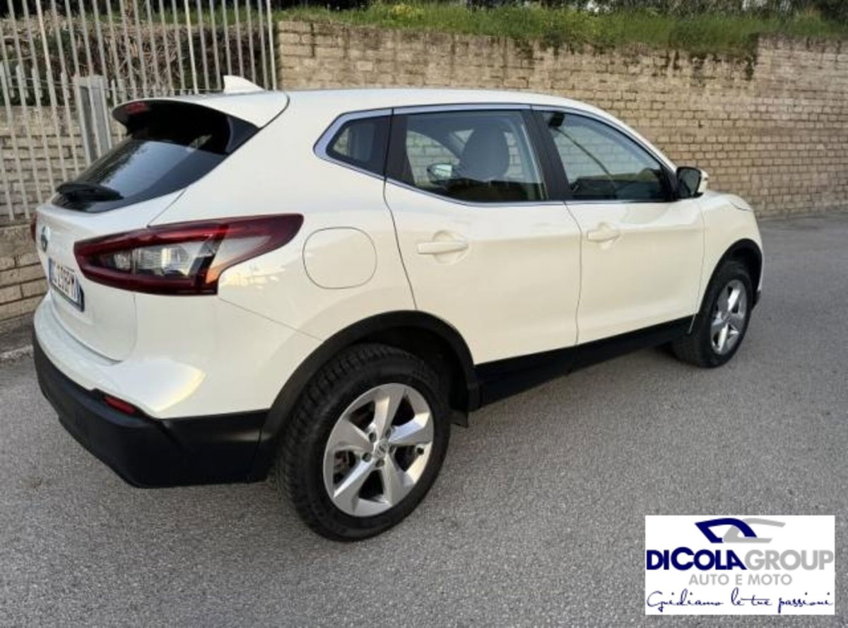 Nissan Qashqai 1.5 dCi 115 CV DCT Business (5)