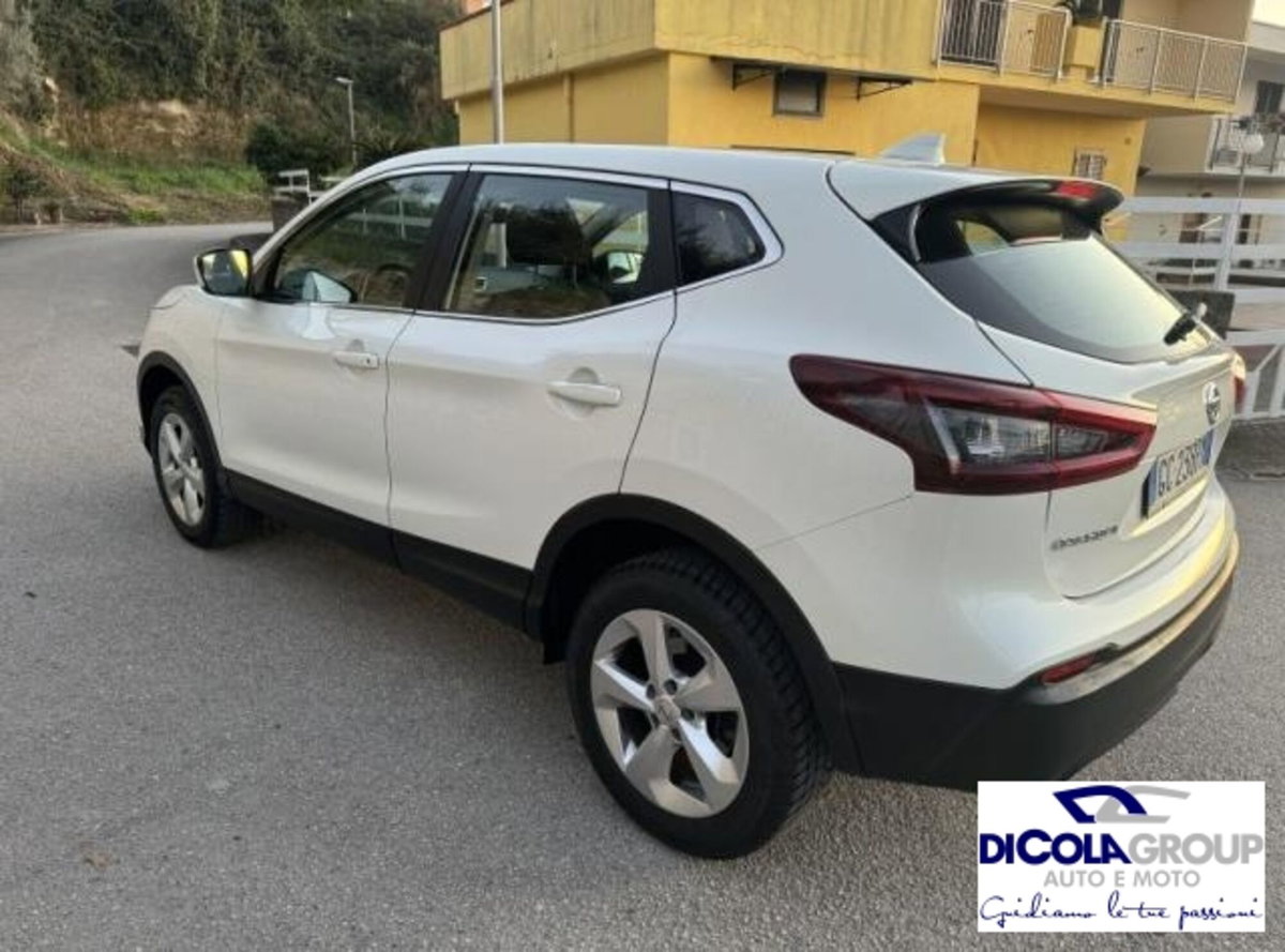 Nissan Qashqai 1.5 dCi 115 CV DCT Business (6)