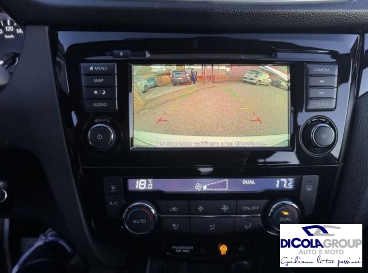 Nissan Qashqai 1.5 dCi 115 CV DCT Business (8)