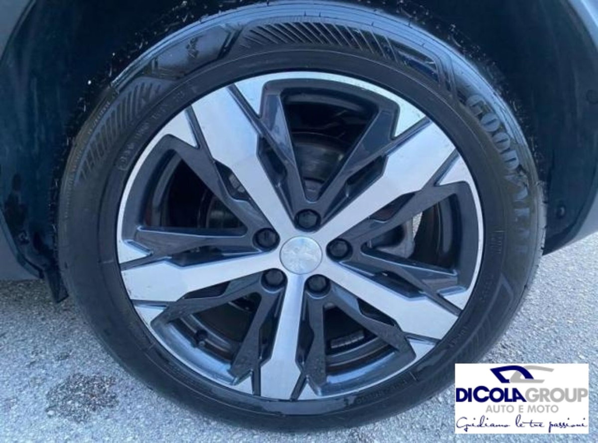 Peugeot 3008 BlueHDi 130 S&S EAT8 GT Line (7)