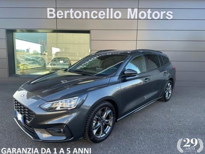 Ford Focus Station Wagon 1.0 EcoBoost 125 CV SW ST-Line usata