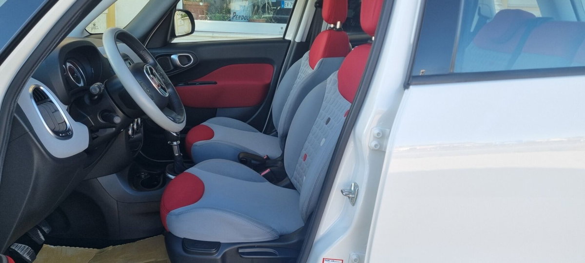 Fiat 500L 1.6 Multijet 105 CV Lounge (5)