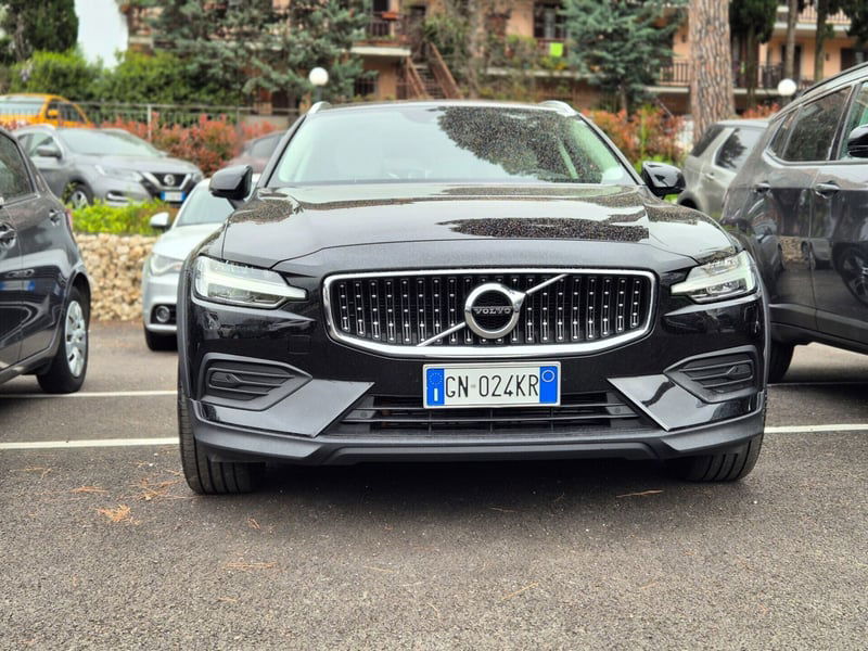 Volvo V60 Cross Country B4 (d) AWD Geartronic Business Pro Line