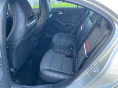 Mercedes-Benz Classe A 180 CDI Automatic Sport (10)