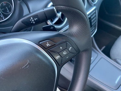 Mercedes-Benz Classe A 180 CDI Automatic Sport (13)