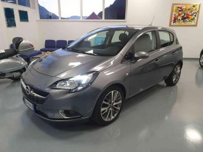 Opel Corsa 1.2 5 porte usata