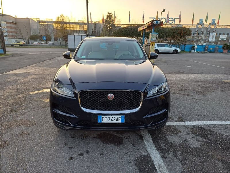 Jaguar F-Pace 2.0 D 180 CV AWD aut. Prestige