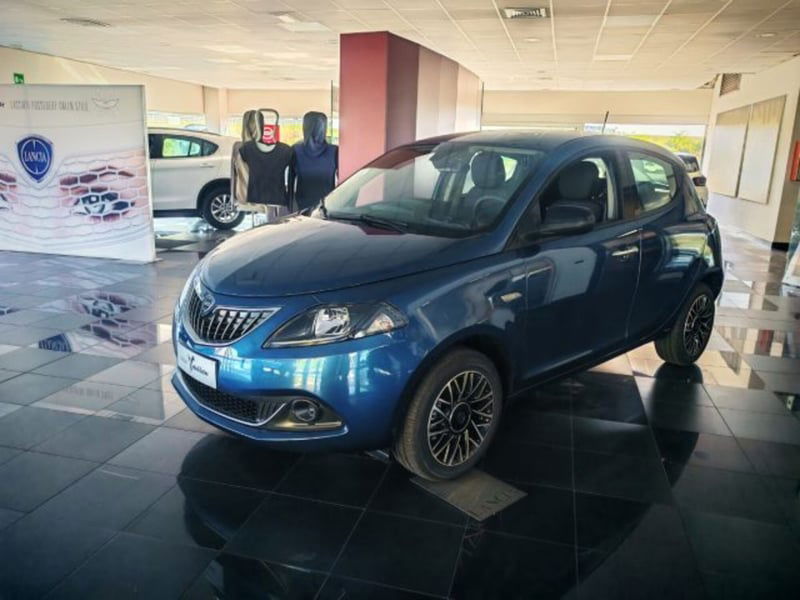 Lancia Ypsilon 1.0 FireFly 5 porte S&S Hybrid Ecochic UnYca