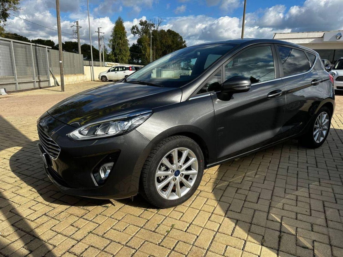 Ford Fiesta 1.5 EcoBlue 5 porte Plus (3)