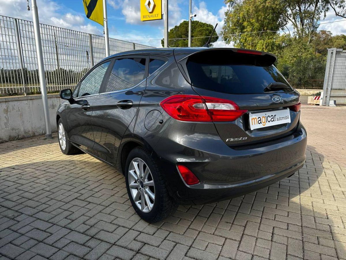 Ford Fiesta 1.5 EcoBlue 5 porte Plus (6)