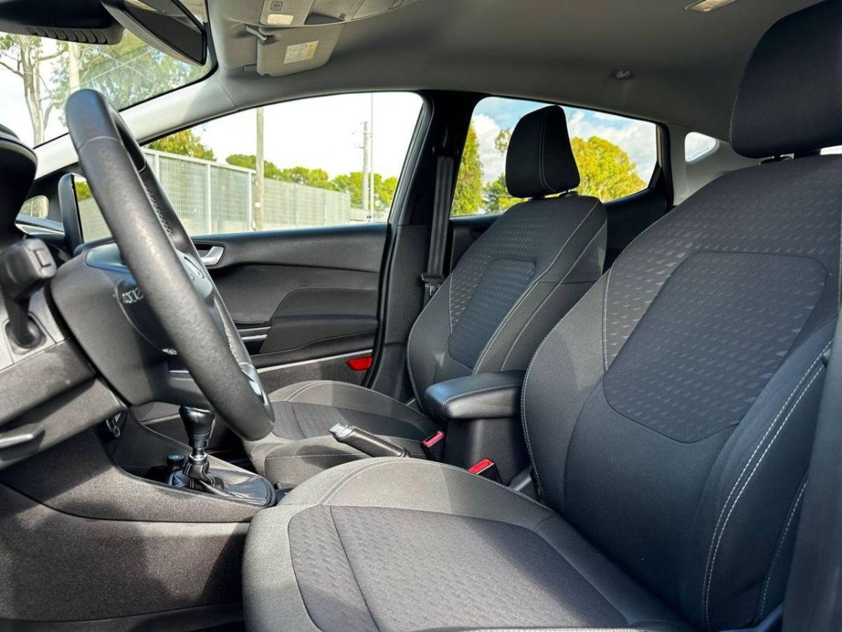 Ford Fiesta 1.5 EcoBlue 5 porte Plus (7)