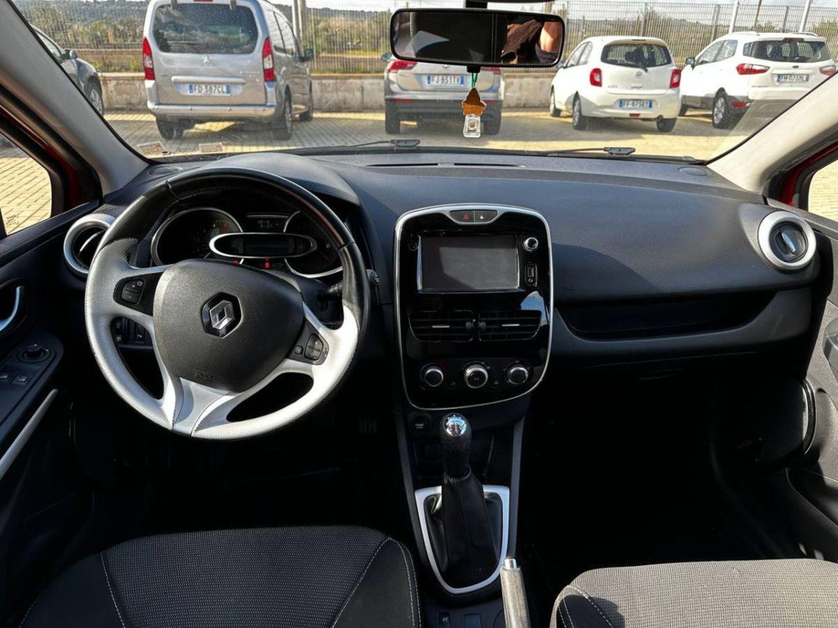 Renault Clio Sporter 1.5 dCi 8V 75CV Wave (10)