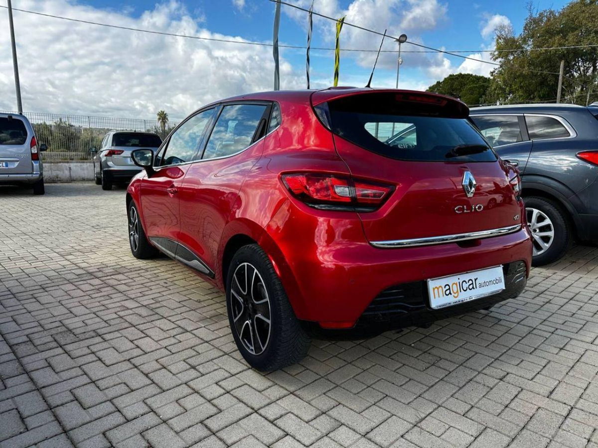 Renault Clio Sporter 1.5 dCi 8V 75CV Wave (6)