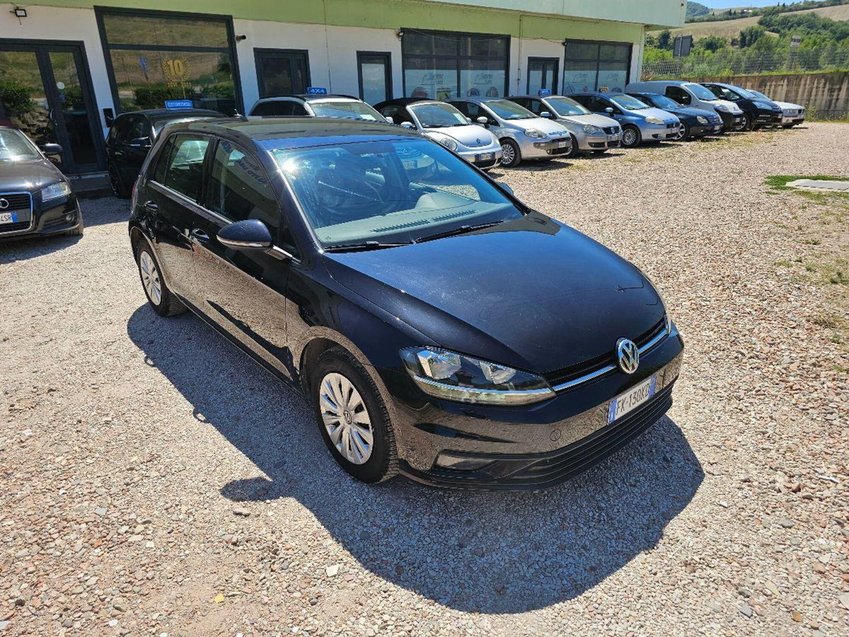 Volkswagen Golf 1.0 TSI 85 CV 5p. Trendline BlueMotion Technology (11)