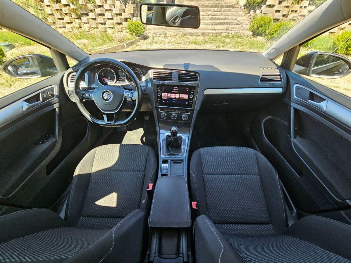 Volkswagen Golf 1.0 TSI 85 CV 5p. Trendline BlueMotion Technology (14)