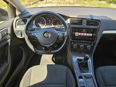 Volkswagen Golf 1.0 TSI 85 CV 5p. Trendline BlueMotion Technology (16)