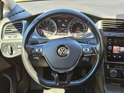 Volkswagen Golf 1.0 TSI 85 CV 5p. Trendline BlueMotion Technology (17)