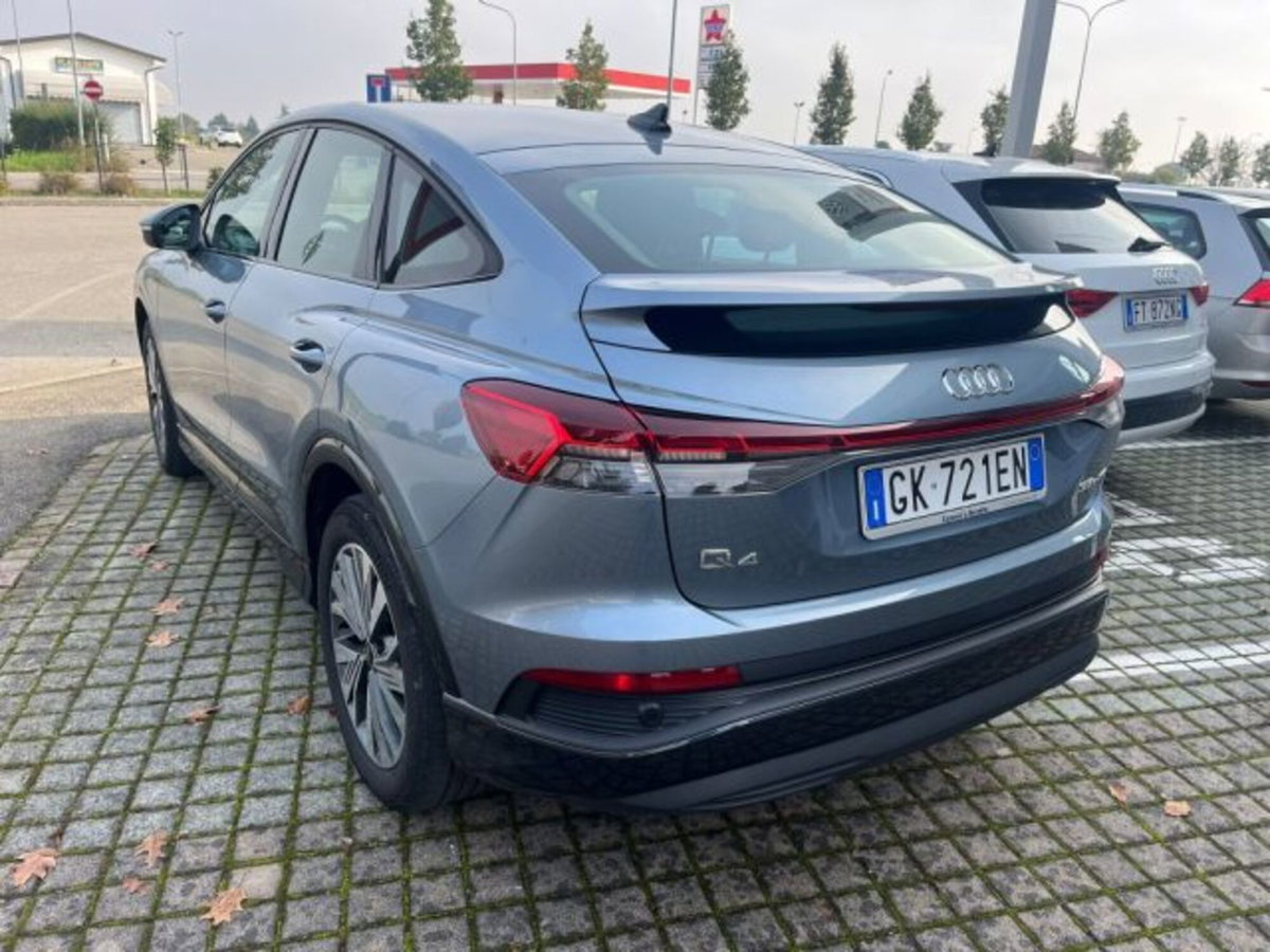 Audi Q4 Sportback Q4 35 e-tron Business Advanced (3)