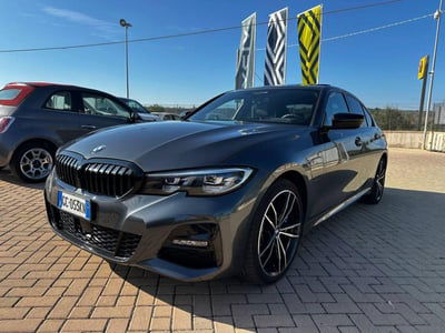 BMW Serie 3 330e auto usata