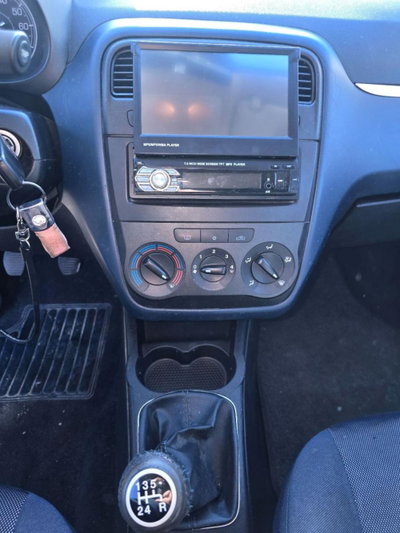 Fiat Grande Punto 1.2 5 porte Dynamic (10)