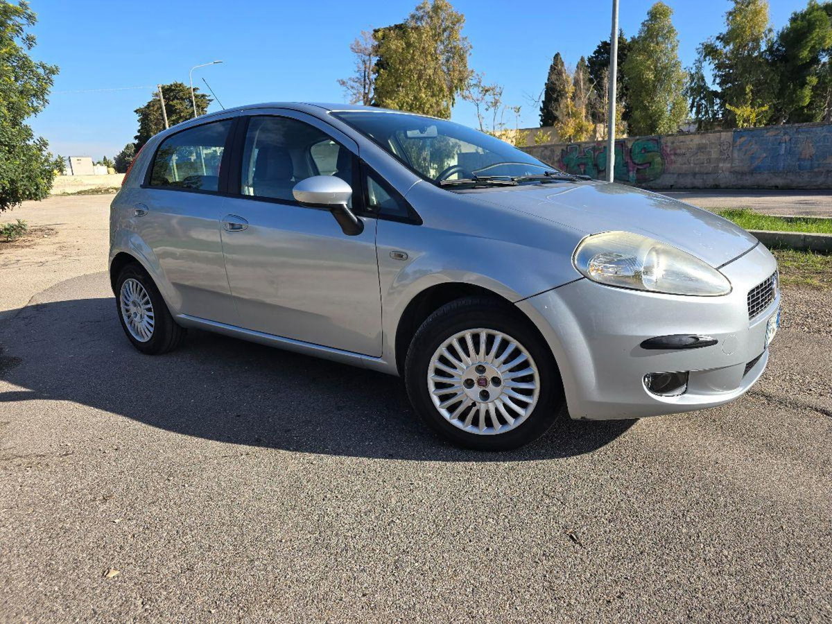 Fiat Grande Punto 1.2 5 porte Dynamic (5)