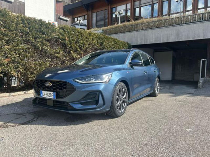 Ford Focus Station Wagon 1.0 EcoBoost Hybrid 125 CV Powershift SW ST-Line Style