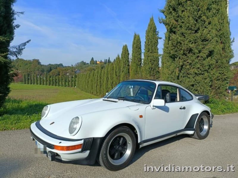 Porsche 911 Coupé 3.3 Turbo