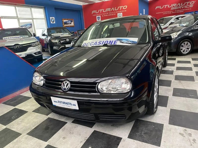 Volkswagen Golf 1.8 turbo 20V cat 3p. GTI