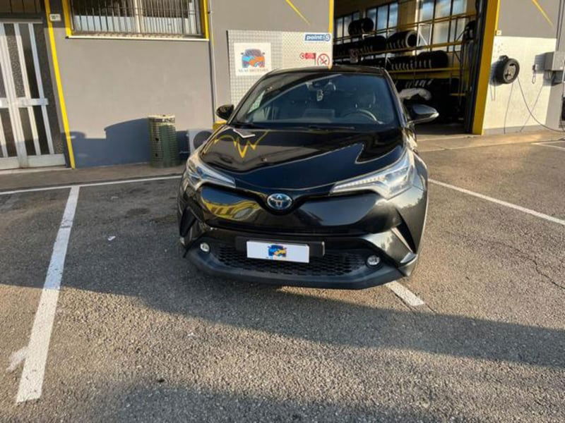 Toyota Toyota C-HR 1.8 Hybrid E-CVT Lounge