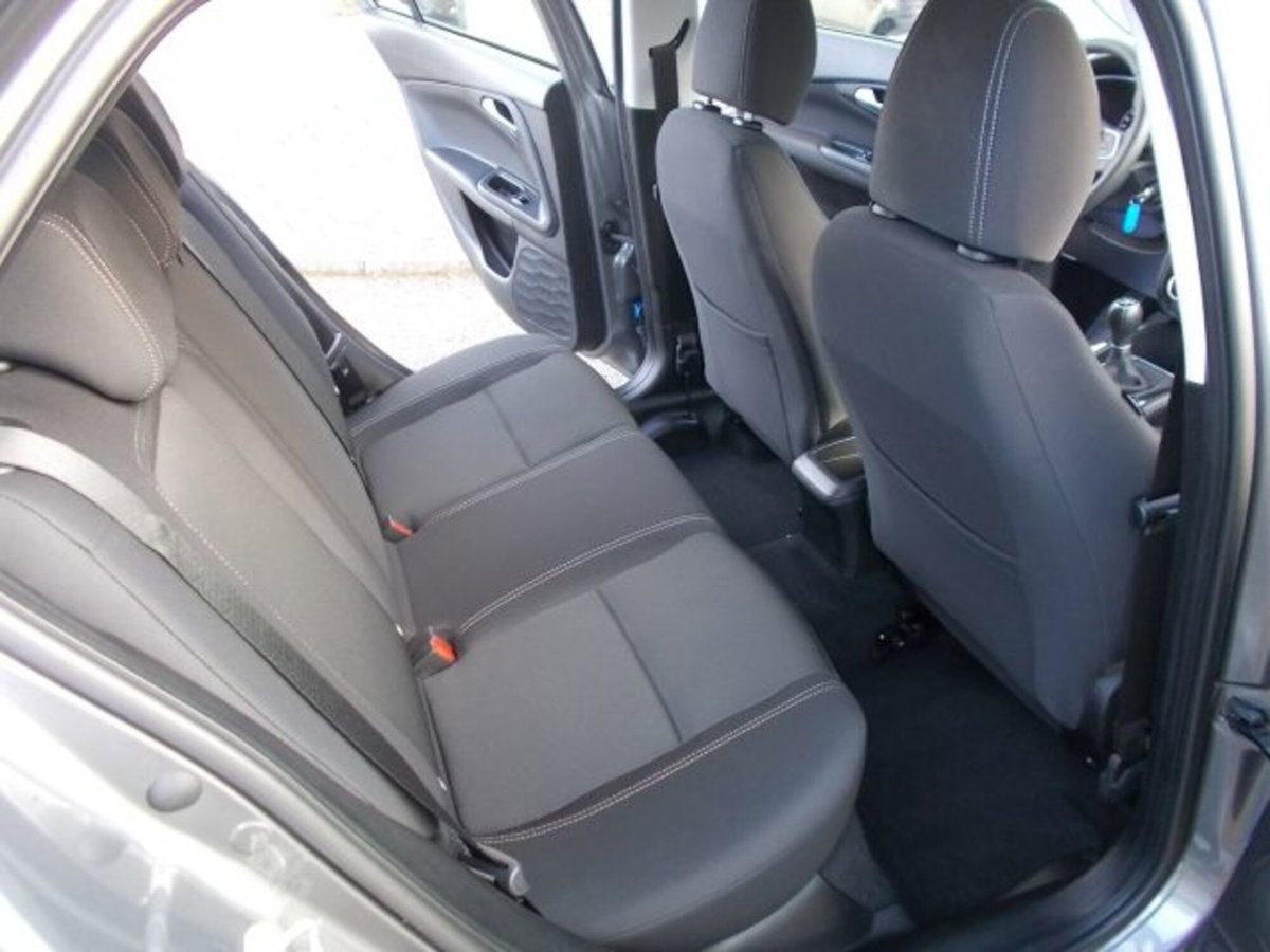 Fiat Tipo Station Wagon Tipo 1.3 Mjt S&S SW Life (13)