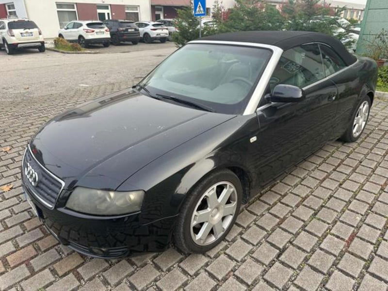Audi A4 Cabrio Cabriolet 2.5 V6 TDI cat
