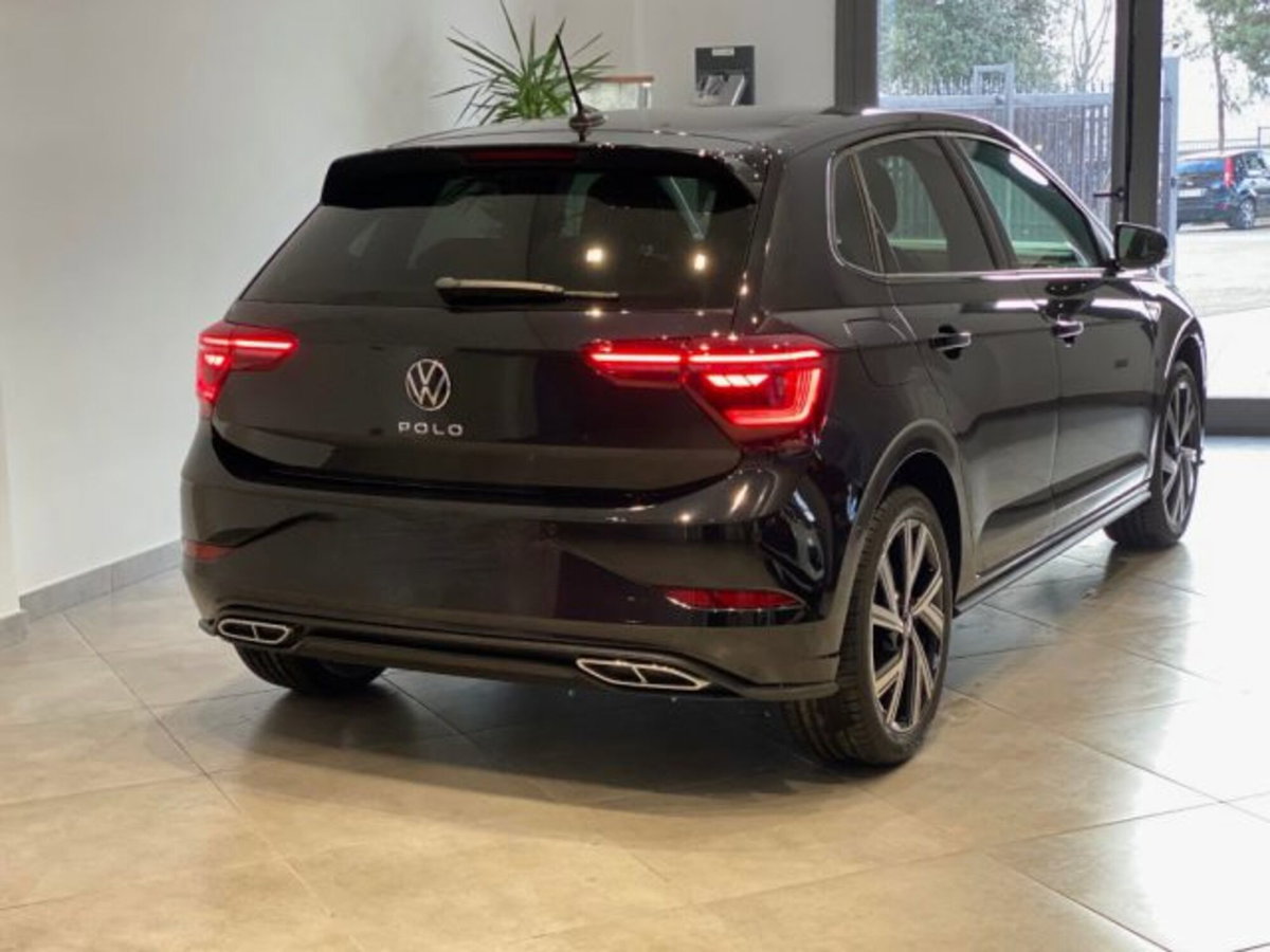Volkswagen Polo 1.0 tsi R-Line 95cv (6)