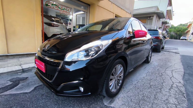Peugeot 208 82 5 porte Active