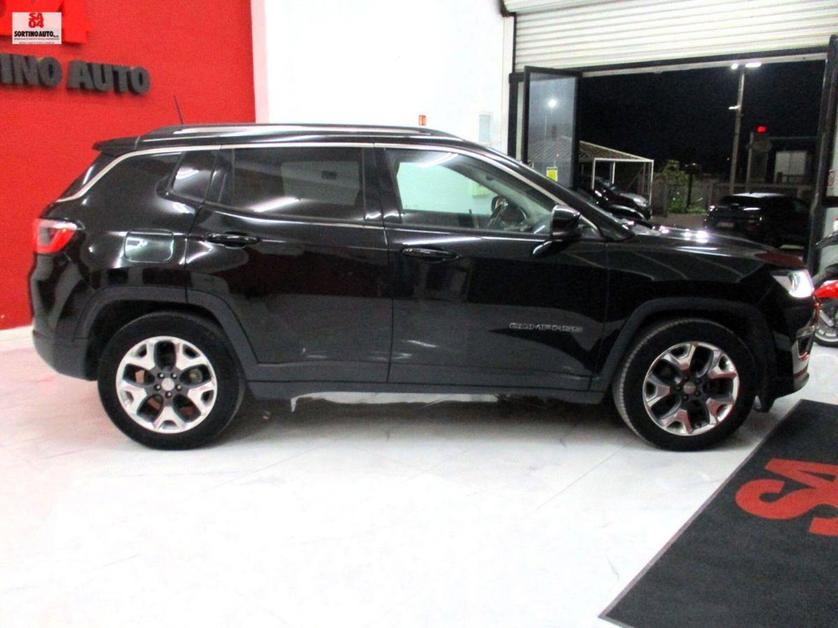 Jeep Compass 1.6 Multijet II 2WD Limited (4)