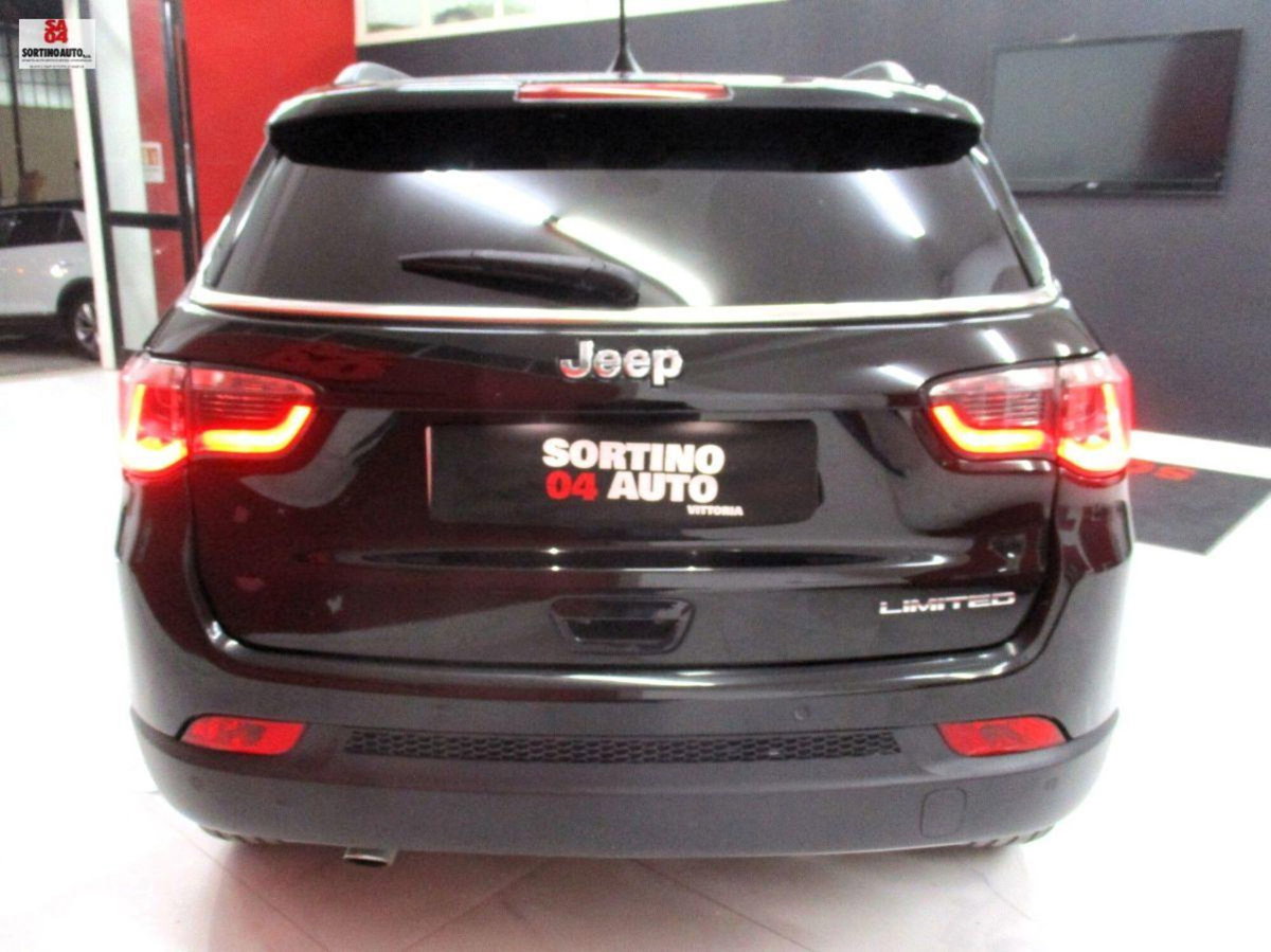 Jeep Compass 1.6 Multijet II 2WD Limited (6)