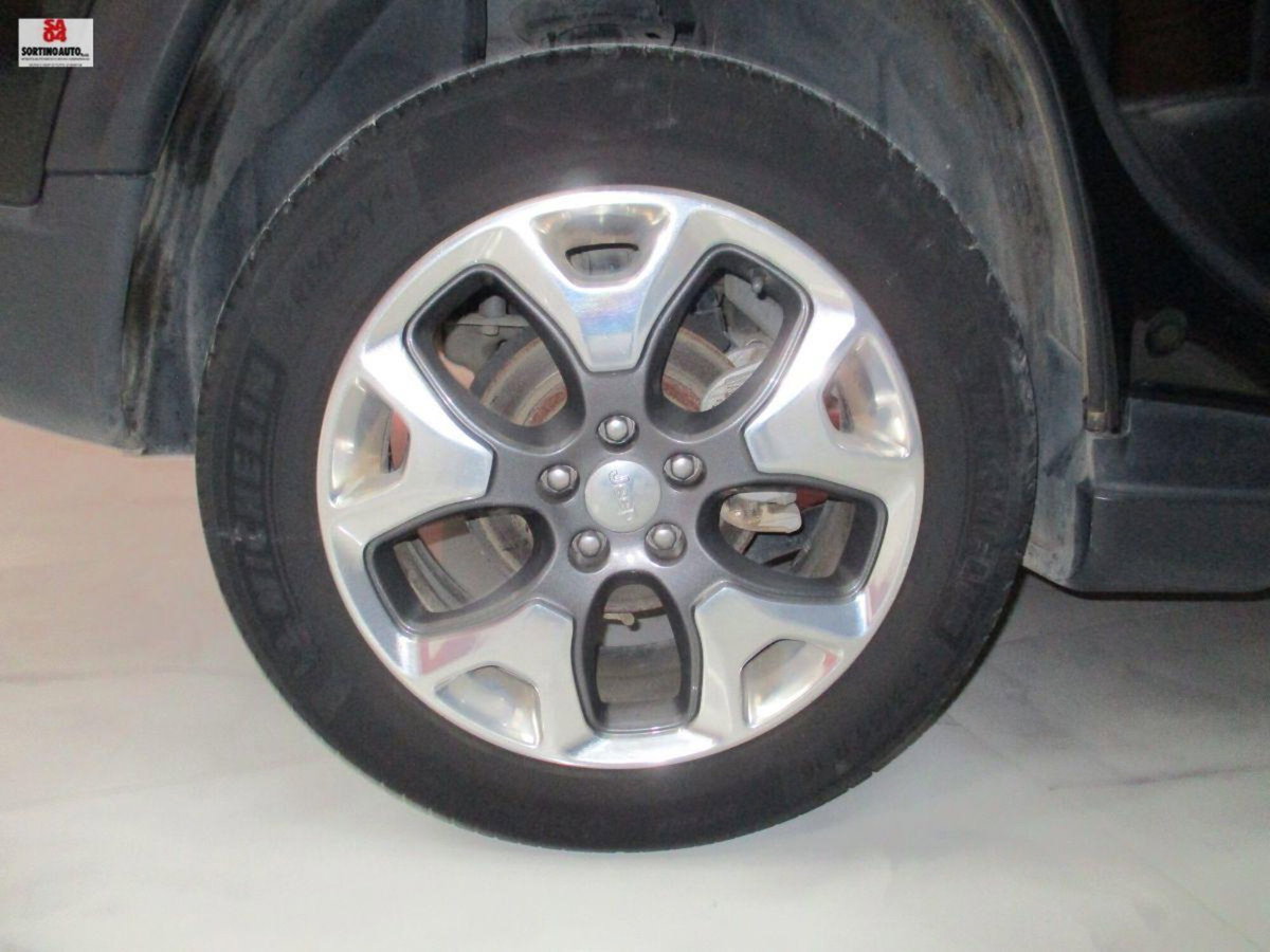 Jeep Compass 1.6 Multijet II 2WD Limited (7)