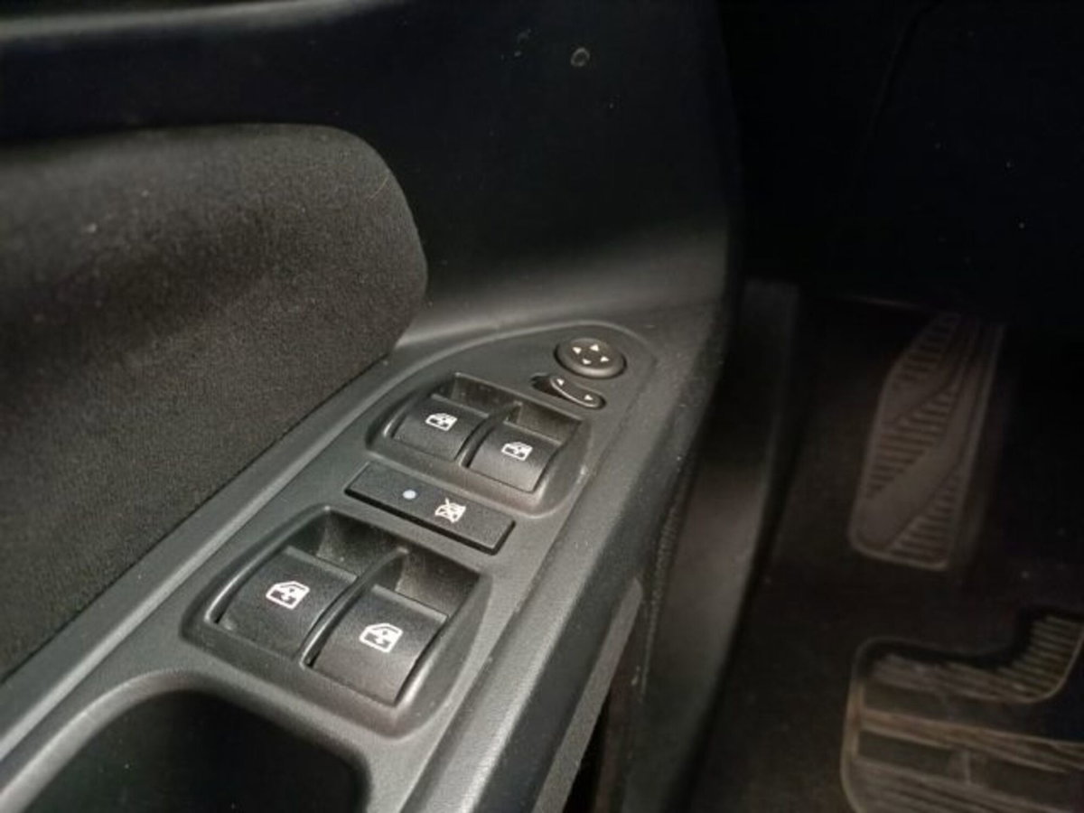Fiat Tipo Station Wagon Tipo 1.6 Mjt S&S SW Lounge (19)