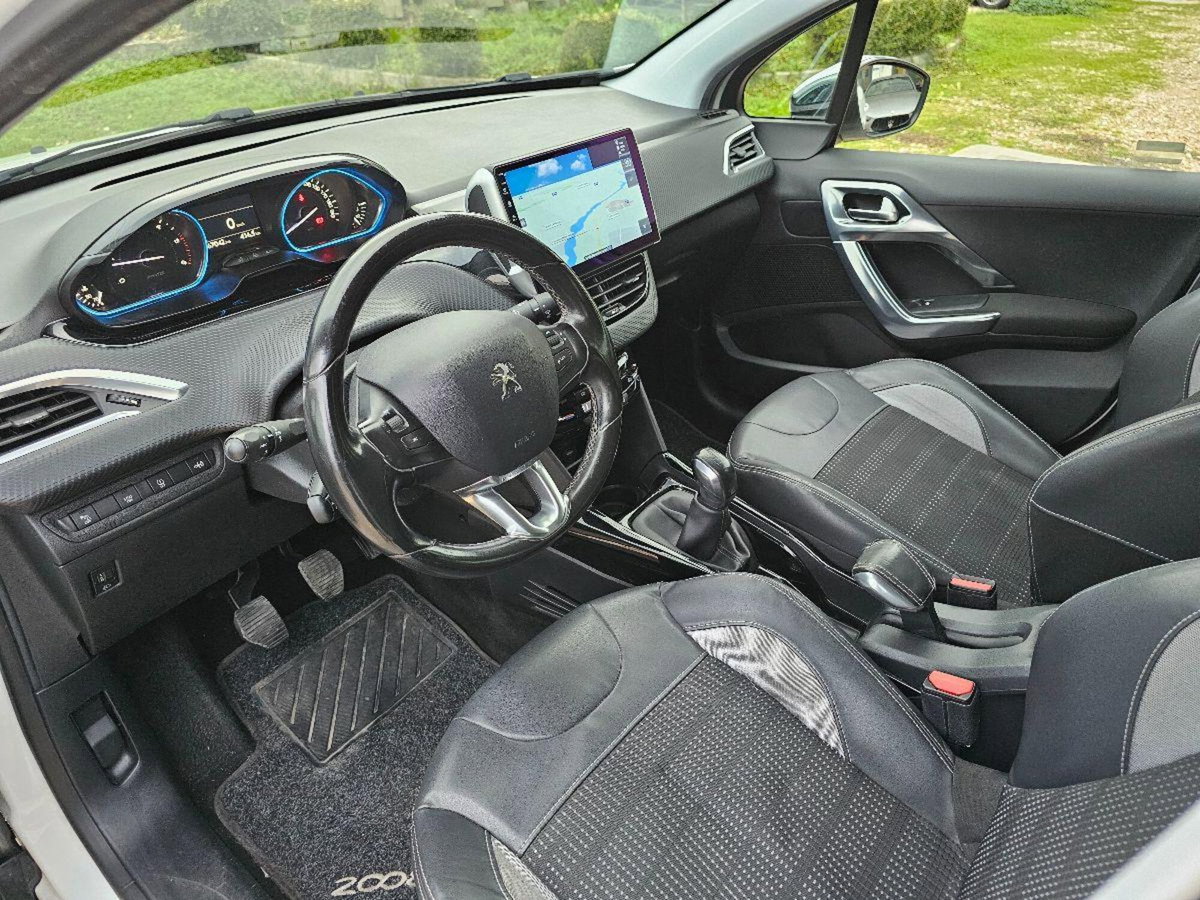 Peugeot 2008 e-HDi 92 CV Stop&Start ETG6 Active (19)