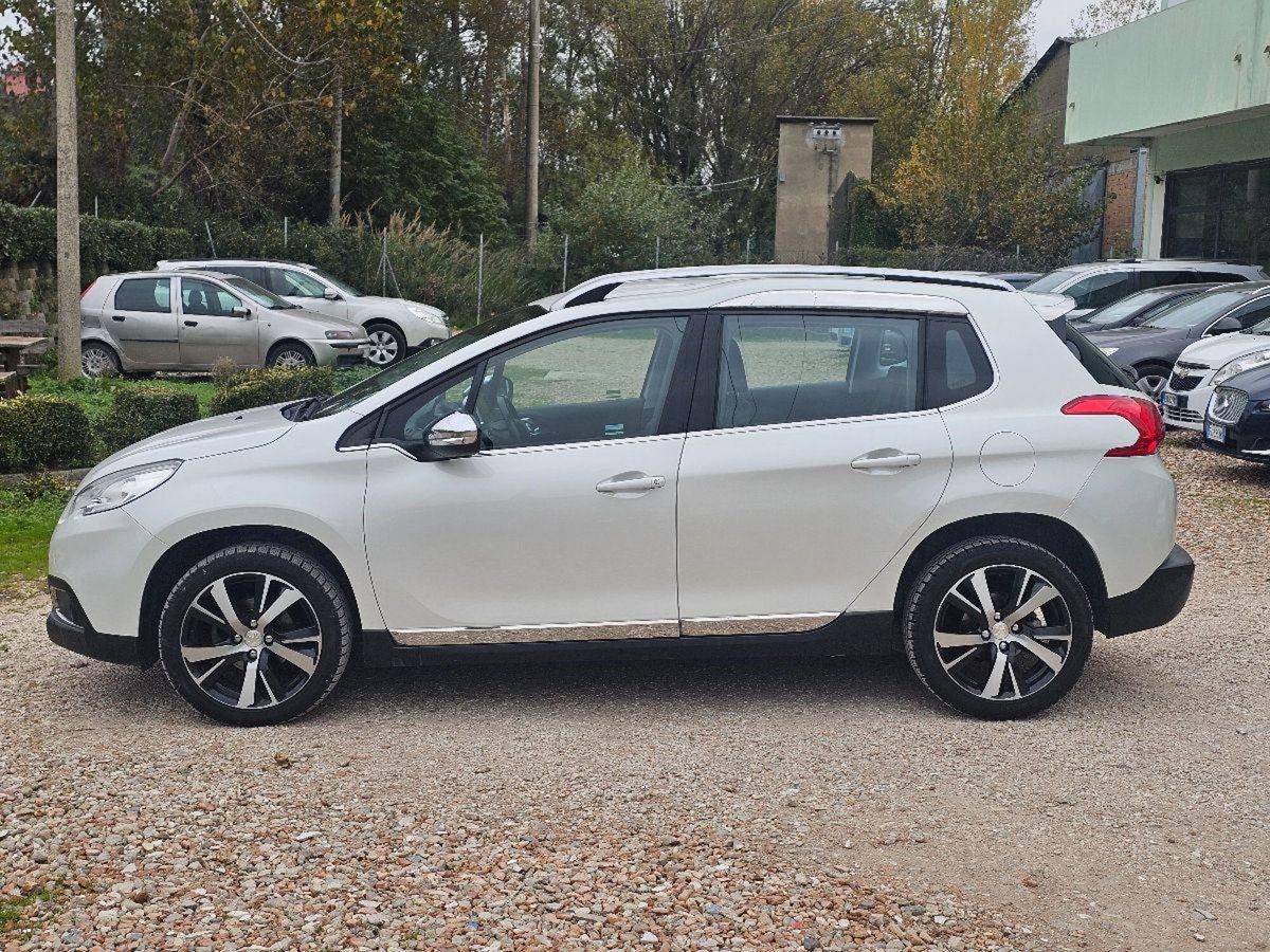 Peugeot 2008 e-HDi 92 CV Stop&Start ETG6 Active (6)