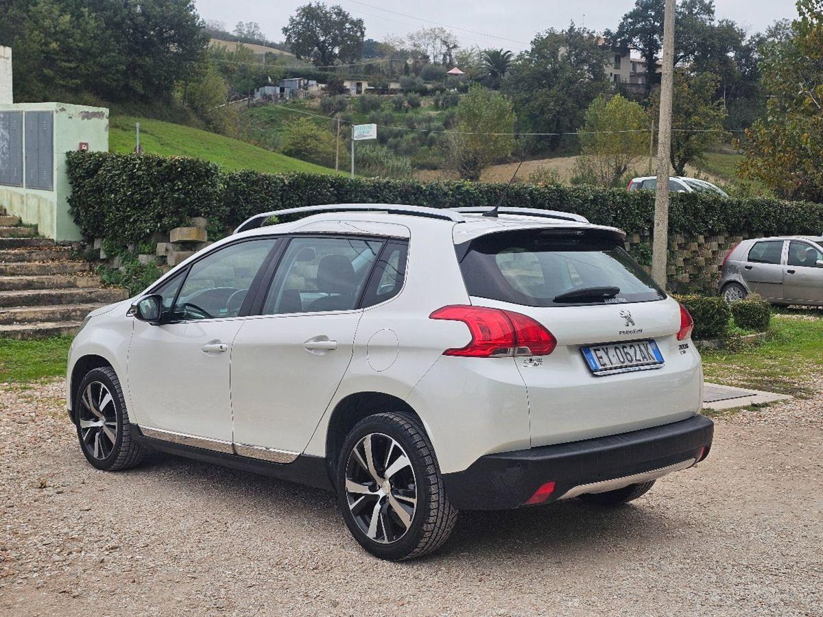 Peugeot 2008 e-HDi 92 CV Stop&Start ETG6 Active (7)