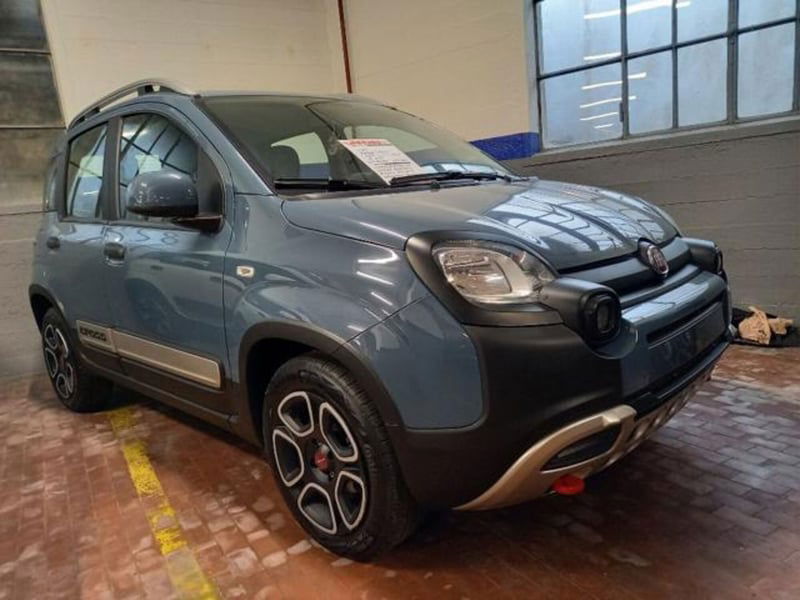 Fiat Panda Cross 1.0 firefly hybrid Cross s&s 70cv 5p.ti