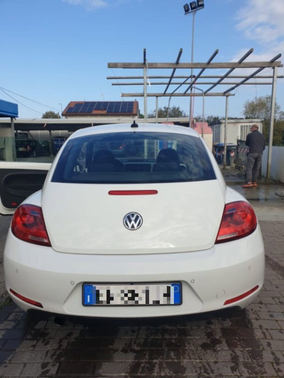 Volkswagen Maggiolino 1.2 TSI Design (3)
