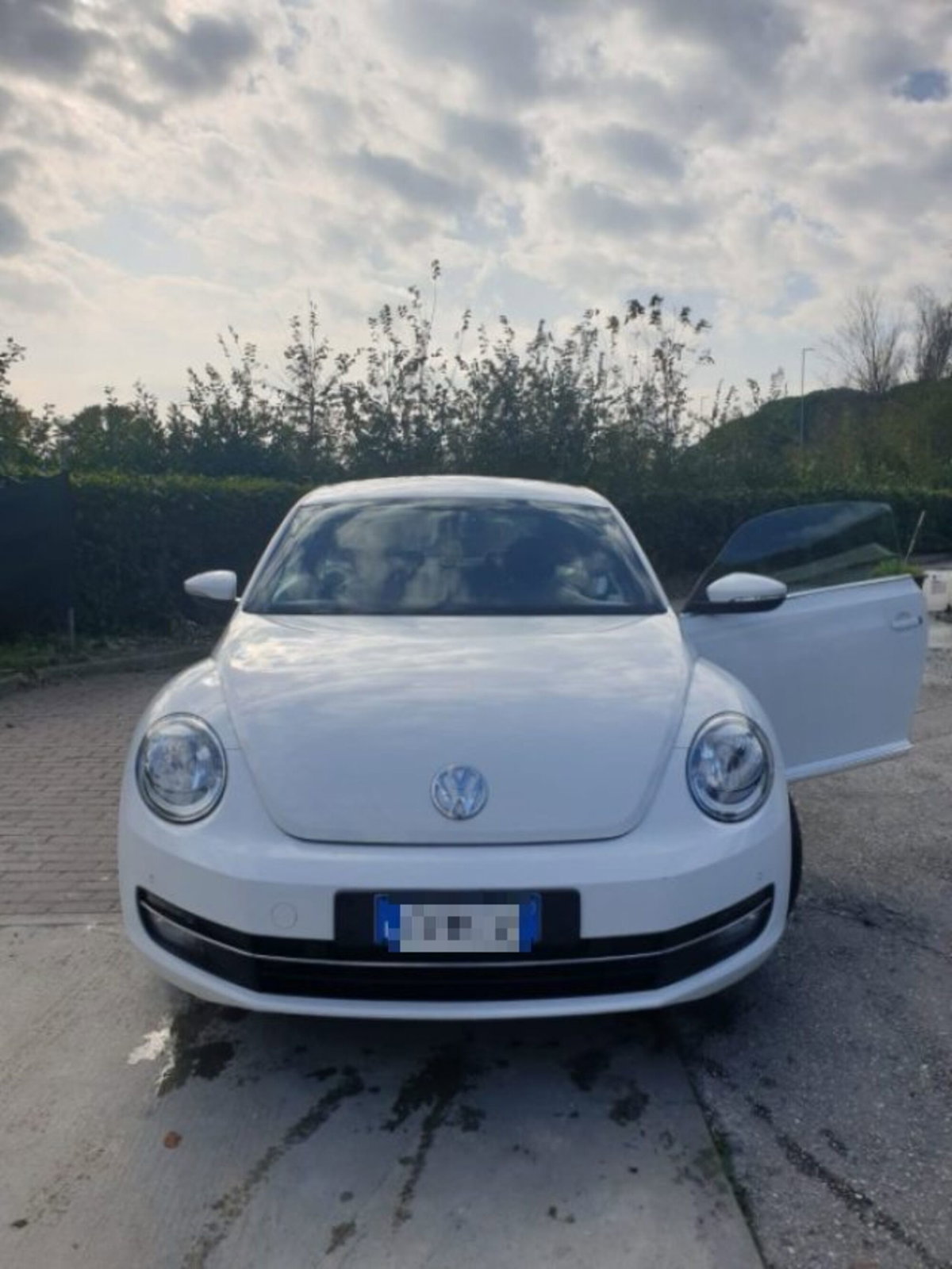 Volkswagen Maggiolino 1.2 TSI Design (6)