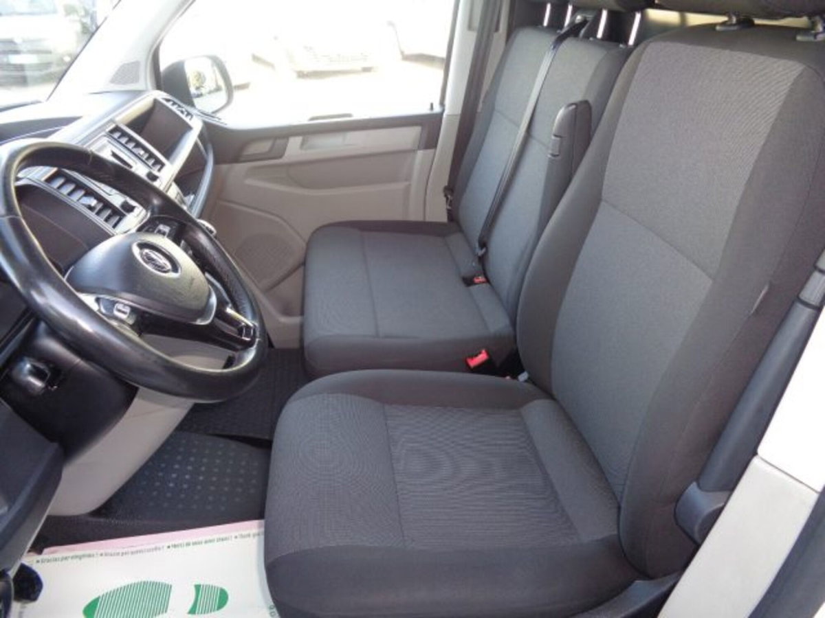 Volkswagen Veicoli Commerciali Transporter Furgone 2.0 TDI 150CV 4Motion PC Furgone Business (7)