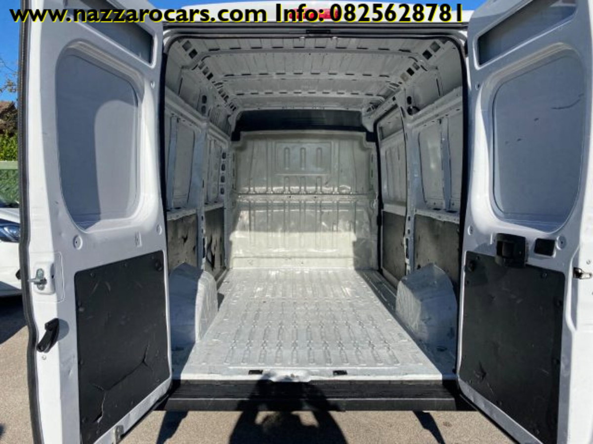 Peugeot Boxer Furgone 330 2.2 BlueHDi 140 S&S PM-TM Furgone (3)