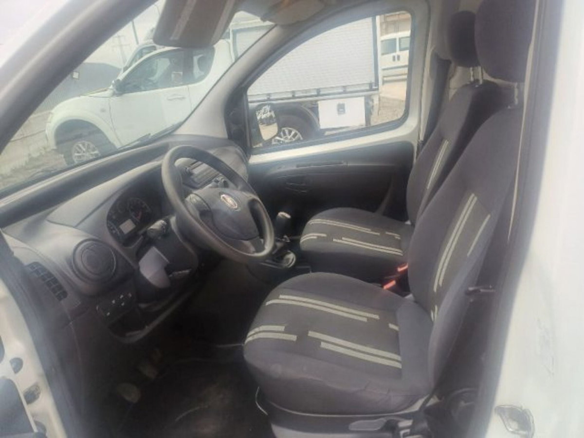 Fiat Fiorino combi N1 1.3 mjt 95cv Adventure (6)