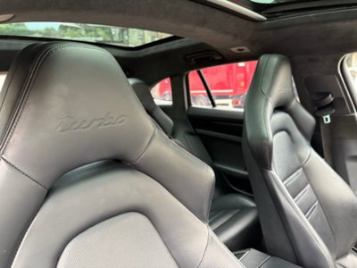 Porsche Panamera Sport Turismo 4.0 Turbo Sport Turismo (13)