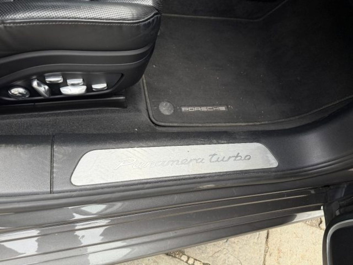 Porsche Panamera Sport Turismo 4.0 Turbo Sport Turismo (16)