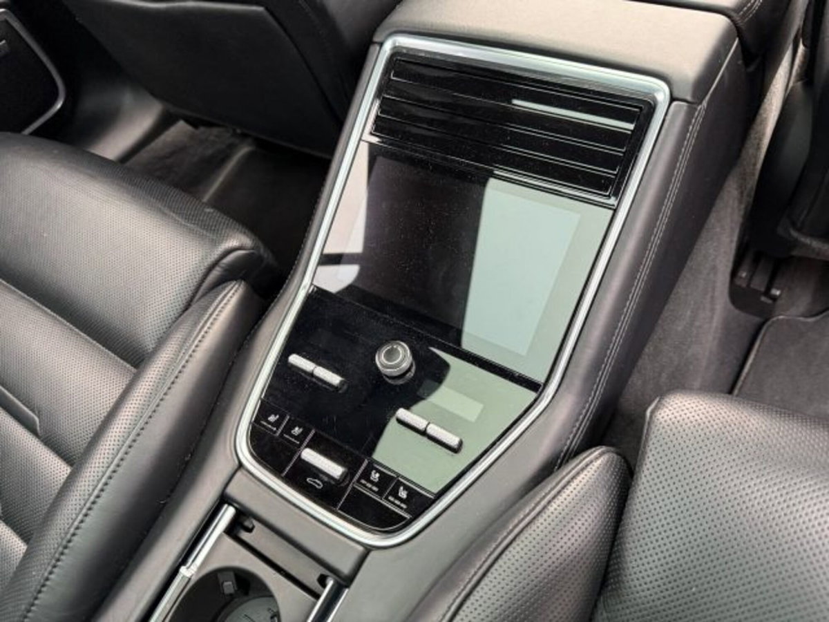 Porsche Panamera Sport Turismo 4.0 Turbo Sport Turismo (19)